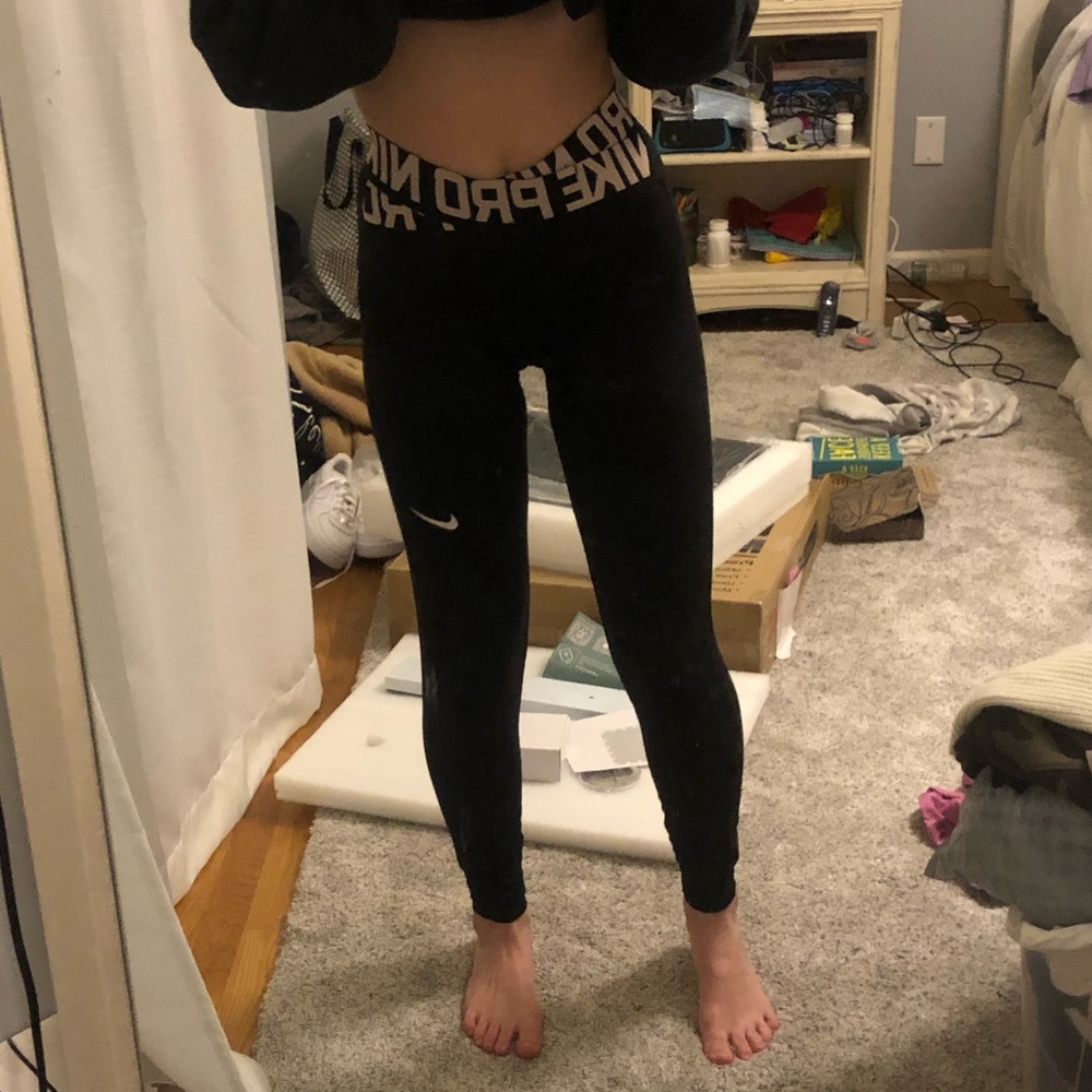 Nike intertwist leggings